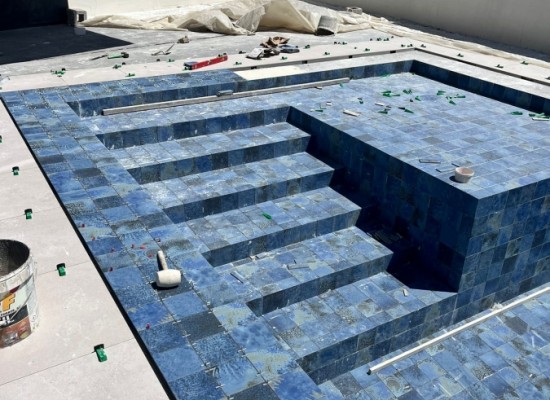 PISCINA en OBRA NUEVA