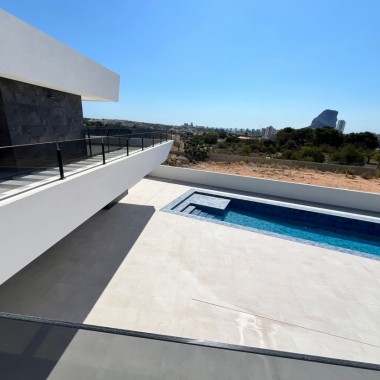 PISCINA en OBRA NUEVA