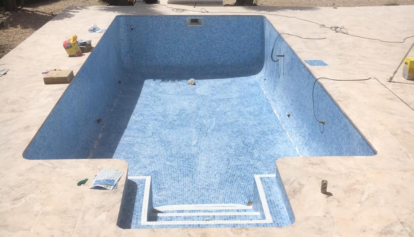 PISCINA 2
